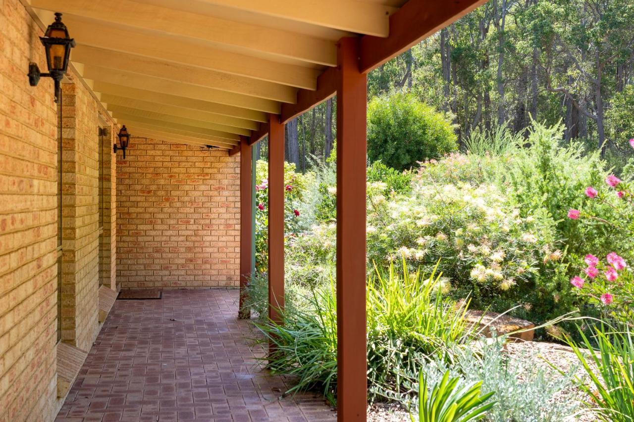 Mansfield Retreat - In Town - Margaret River ภายนอก รูปภาพ