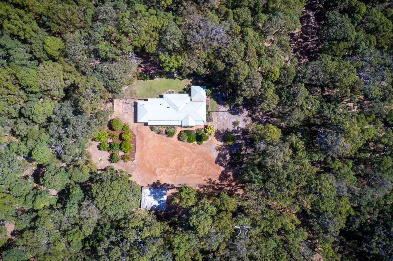 Mansfield Retreat - In Town - Margaret River ภายนอก รูปภาพ