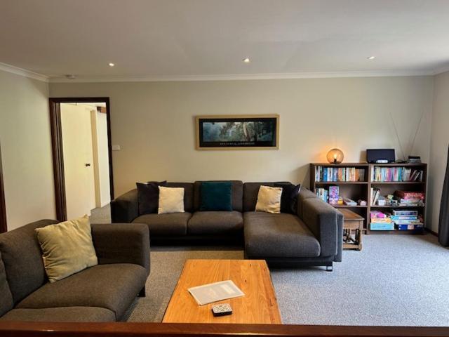 Mansfield Retreat - In Town - Margaret River ภายนอก รูปภาพ