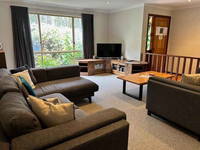 Mansfield Retreat - In Town - Margaret River ภายนอก รูปภาพ